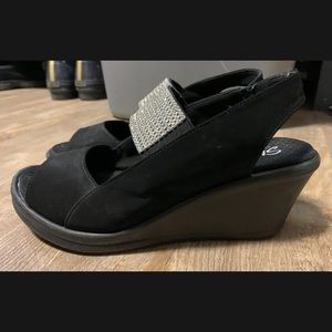 Skechers Cali Rumblers Rhinestone Peep Toe Wedge Sandals SIZE 8!